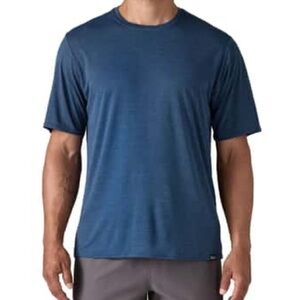 Patagonia Men's medium Capilene Cool Daily Short Sleeve Shirt in blue heather